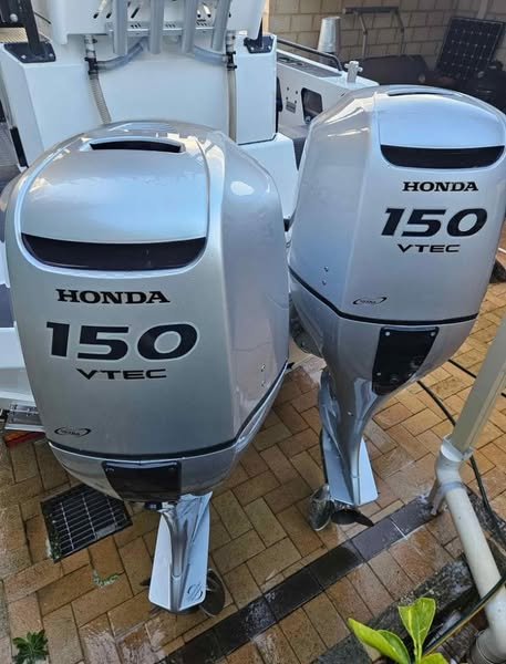 1cdbf10d-46db-4295-b016-6b966a451f44 Used Honda 150hp Twin Outboard Motors for Sale