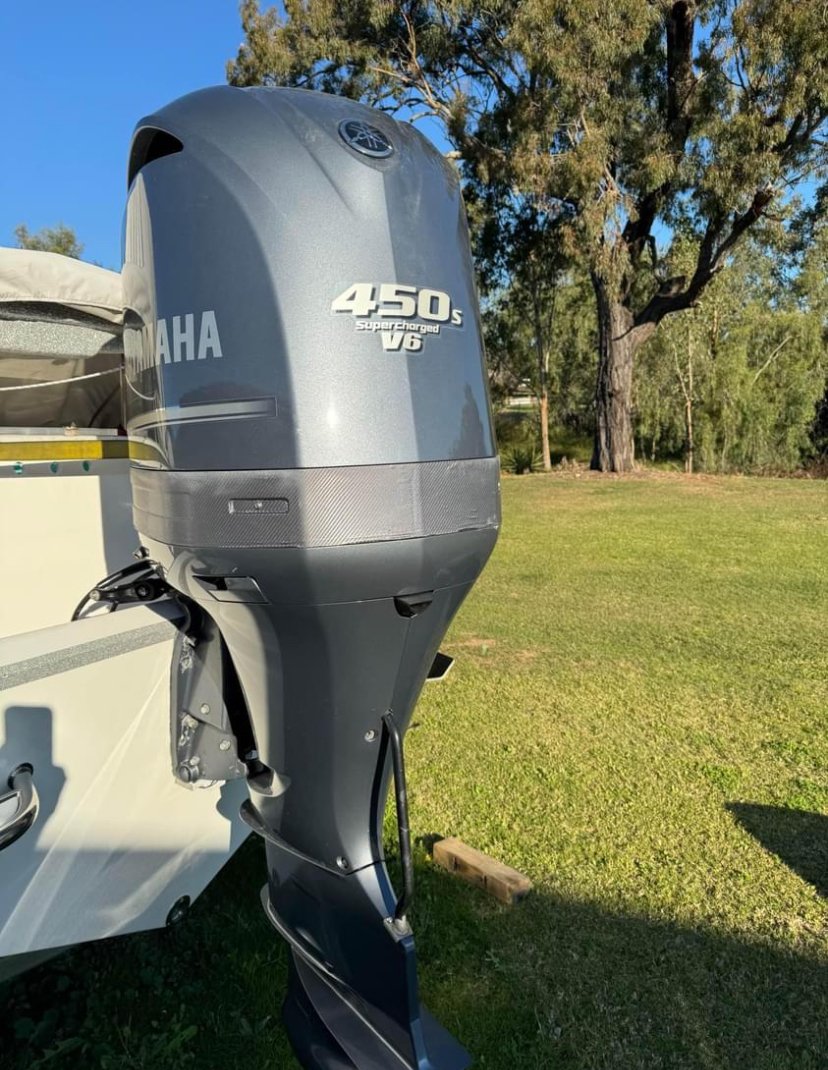 Used Yamaha Outboards Motor 450hp four stroke 1 Used Yamaha Outboards 450hp four stroke for sale