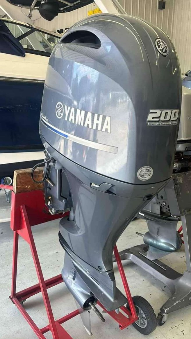 Used Yamaha 200hp Outboard Motor for sale